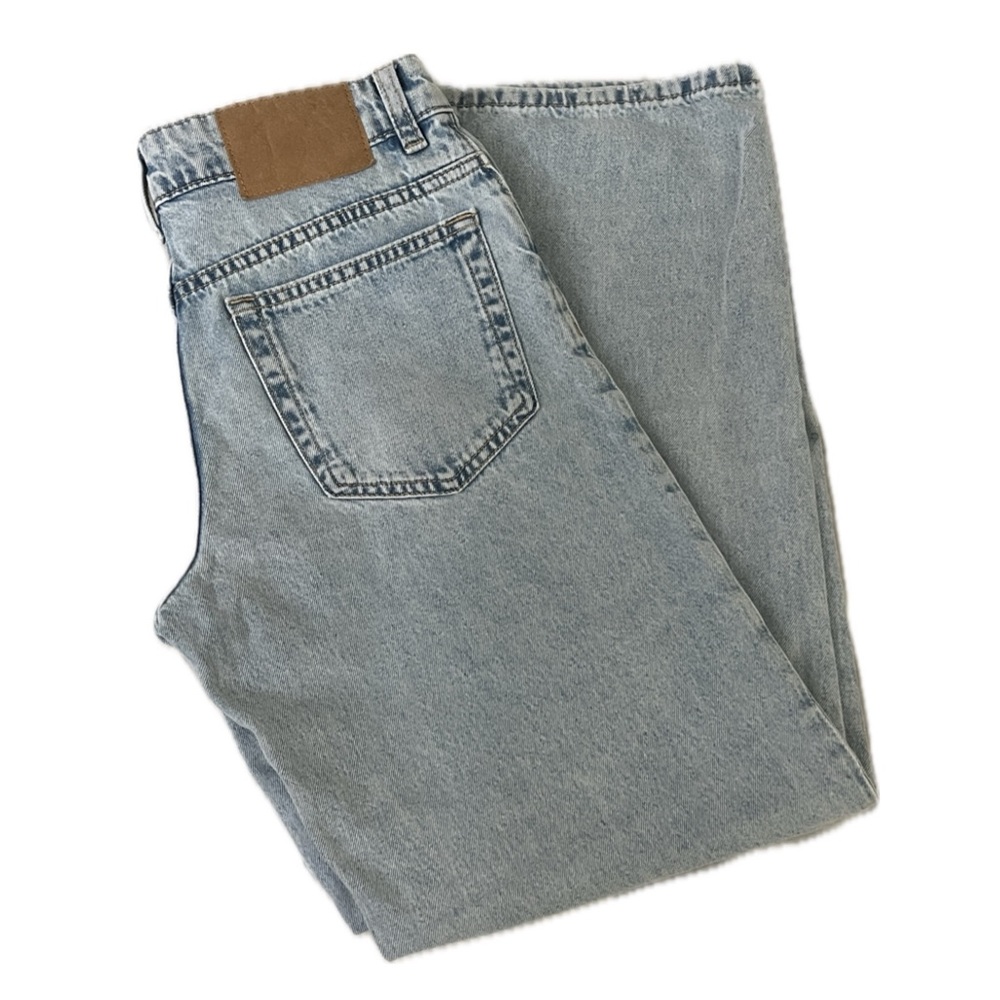H&M Mid Rise Straight Jeans